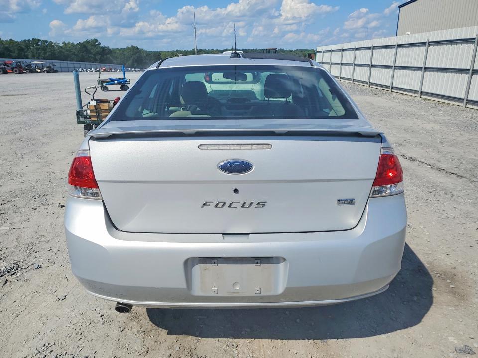 Foto 6 de la subasta – 2008 FORD FOCUS con VIN 1FAHP35N98W171610