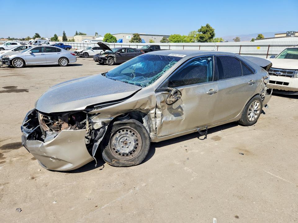 TOYOTA CAMRY 2015 with VIN 4T4BF1FK9FR475896 - Photo from auction