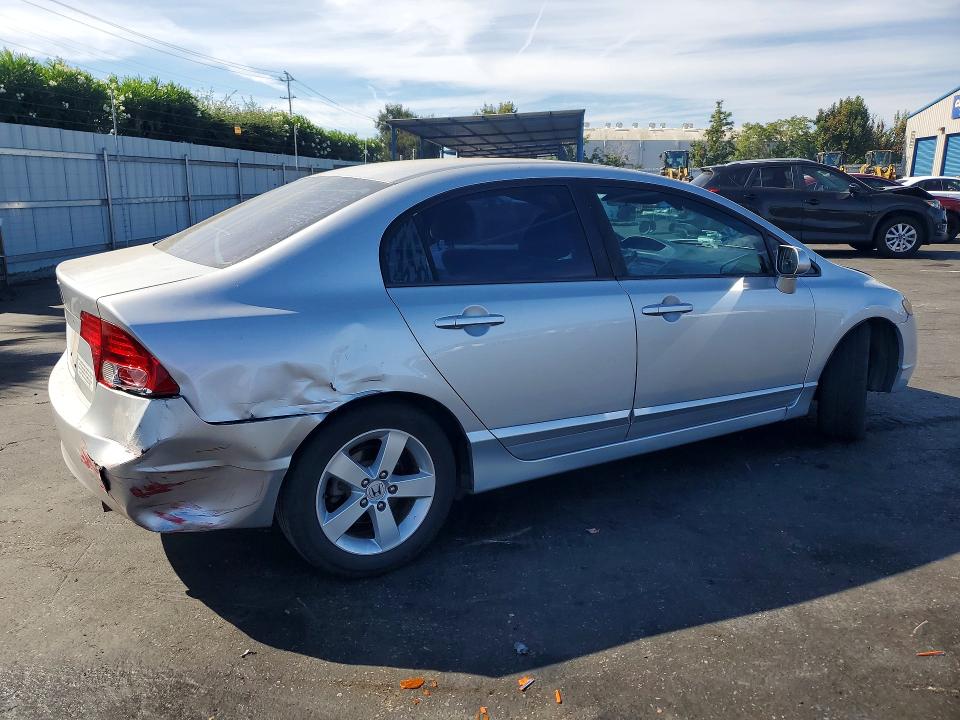 Photo 3 from auction – 2007 HONDA CIVIC with VIN 1HGFA16877L108250