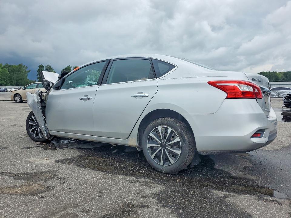 Photo 2 from auction – 2017 NISSAN SENTRA with VIN 3N1AB7AP9HY306038