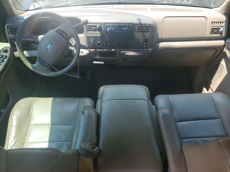 Photo 8 from auction – 2004 FORD F350 with VIN 1FTWW33P84EC58651