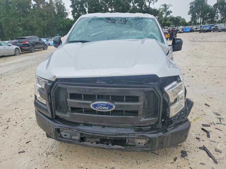 Photo 5 from auction – 2017 FORD F150 with VIN 1FTMF1C85HFB62626