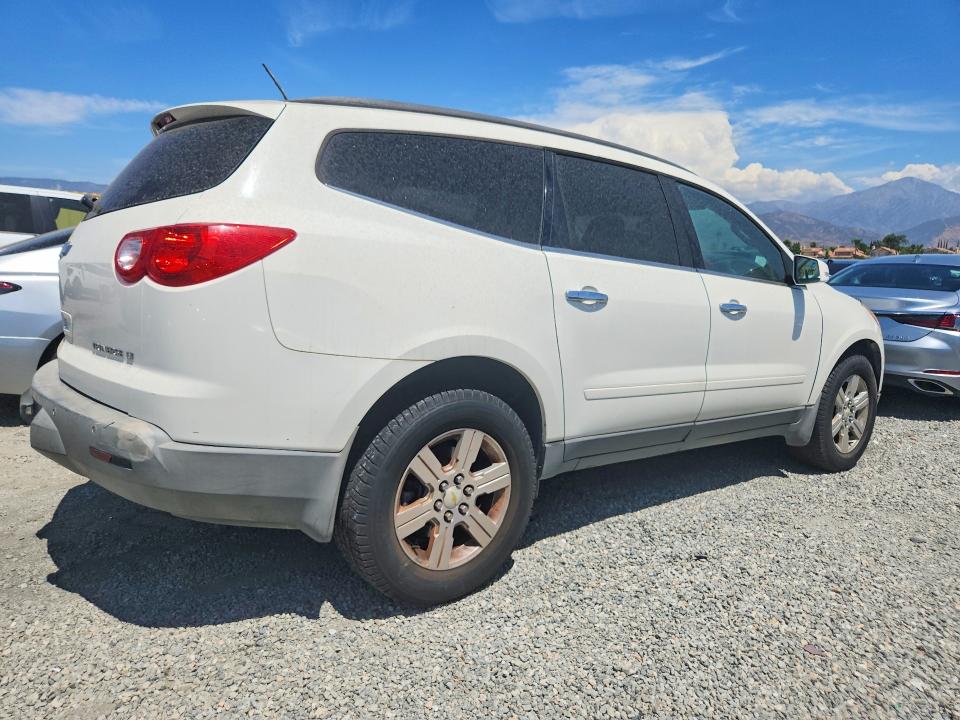 Photo 3 from auction – 2012 CHEVROLET TRAVERSE with VIN 1GNKRGEDXCJ237068