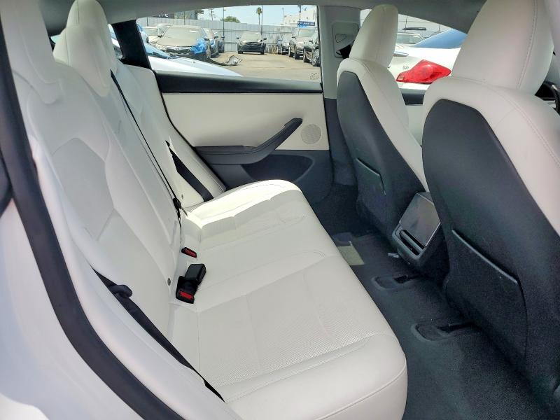 Снимка 10 от търг – 2025 TESLA MODEL 3 с VIN 5YJ3E1EAXSF904934