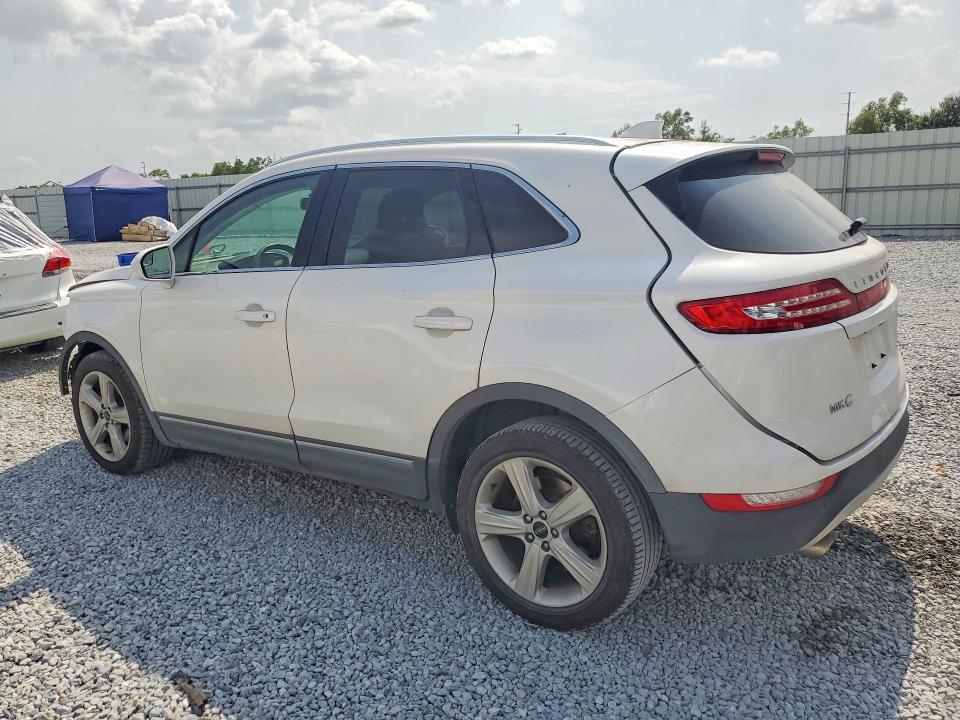 Photo 2 from auction – 2018 LINCOLN MKC with VIN 5LMCJ1C93JUL21060