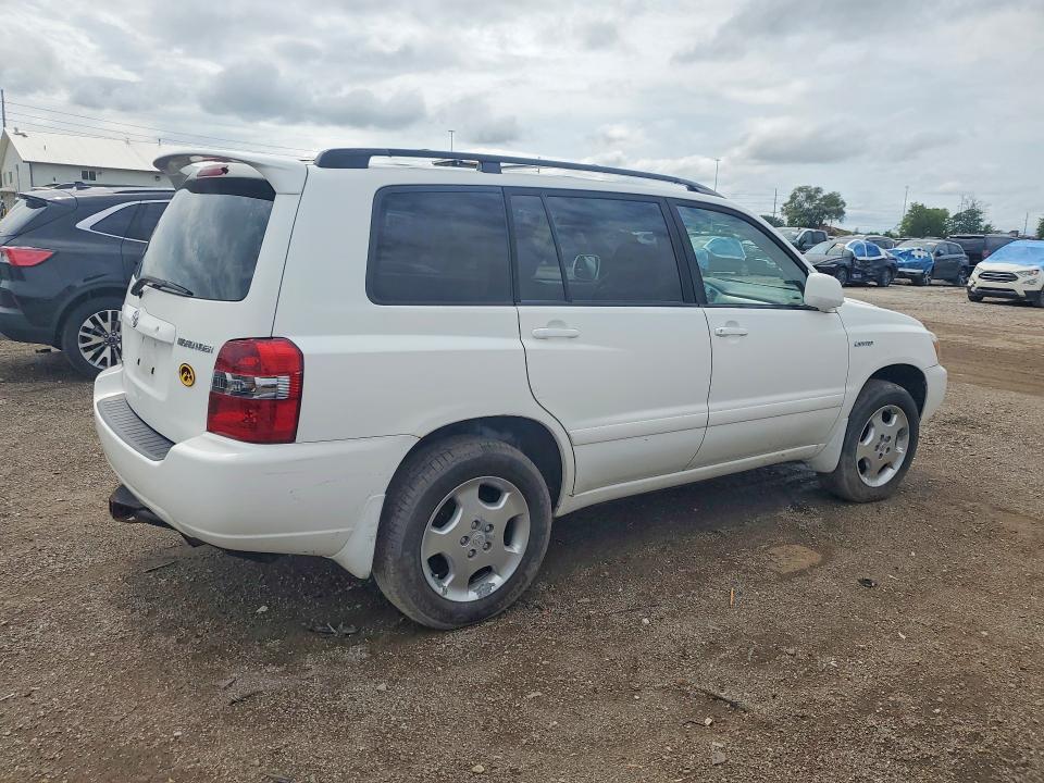 Photo 3 from auction – 2004 TOYOTA HIGHLANDER with VIN JTEEP21A840039862