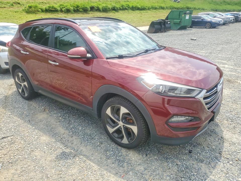 Photo 4 from auction – 2016 HYUNDAI TUCSON with VIN KM8J3CA28GU084659