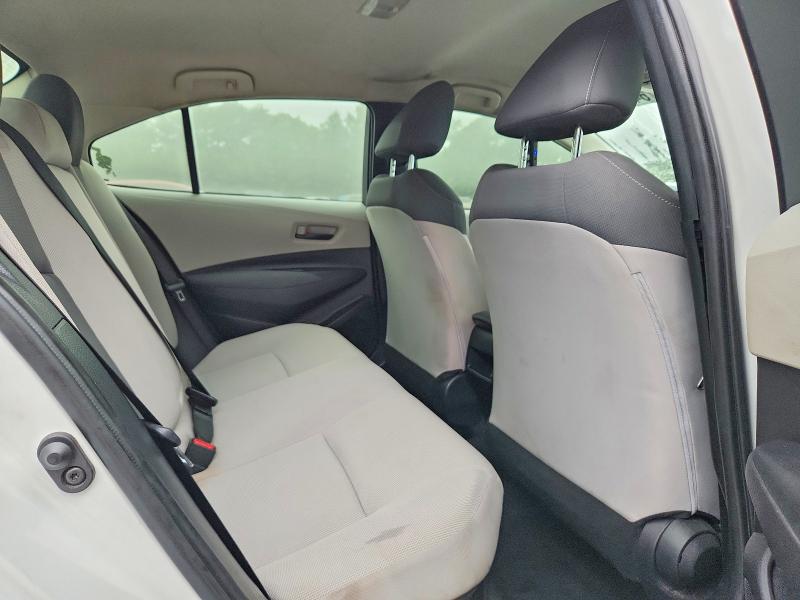 Photo 10 from auction – 2022 TOYOTA COROLLA with VIN JTDEAMDE8N3000429