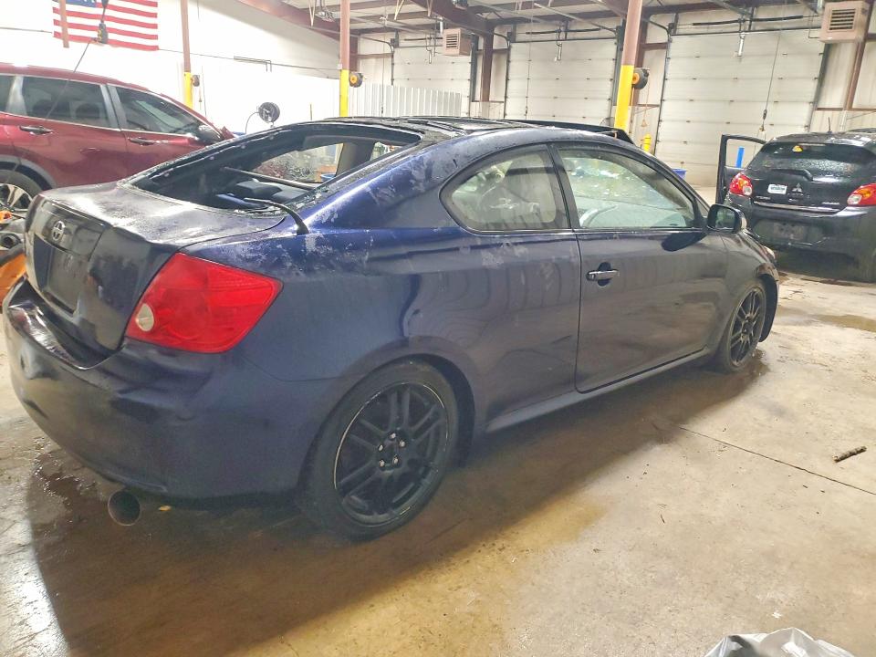 Photo 3 from auction – 2006 SCION TC with VIN JTKDE177060114903