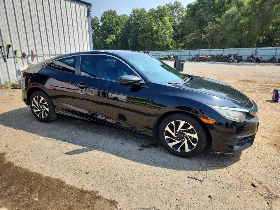 Photo 4 from auction – 2018 HONDA CIVIC with VIN 2HGFC4B59JH306923