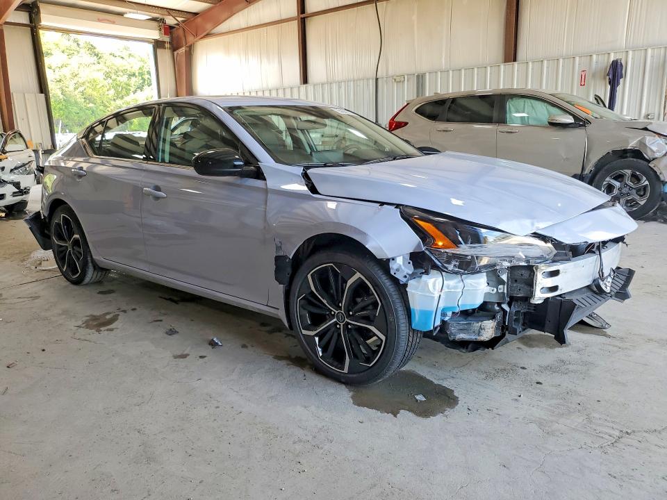 Photo 4 from auction – 2025 NISSAN ALTIMA with VIN 1N4BL4CV7SN408215
