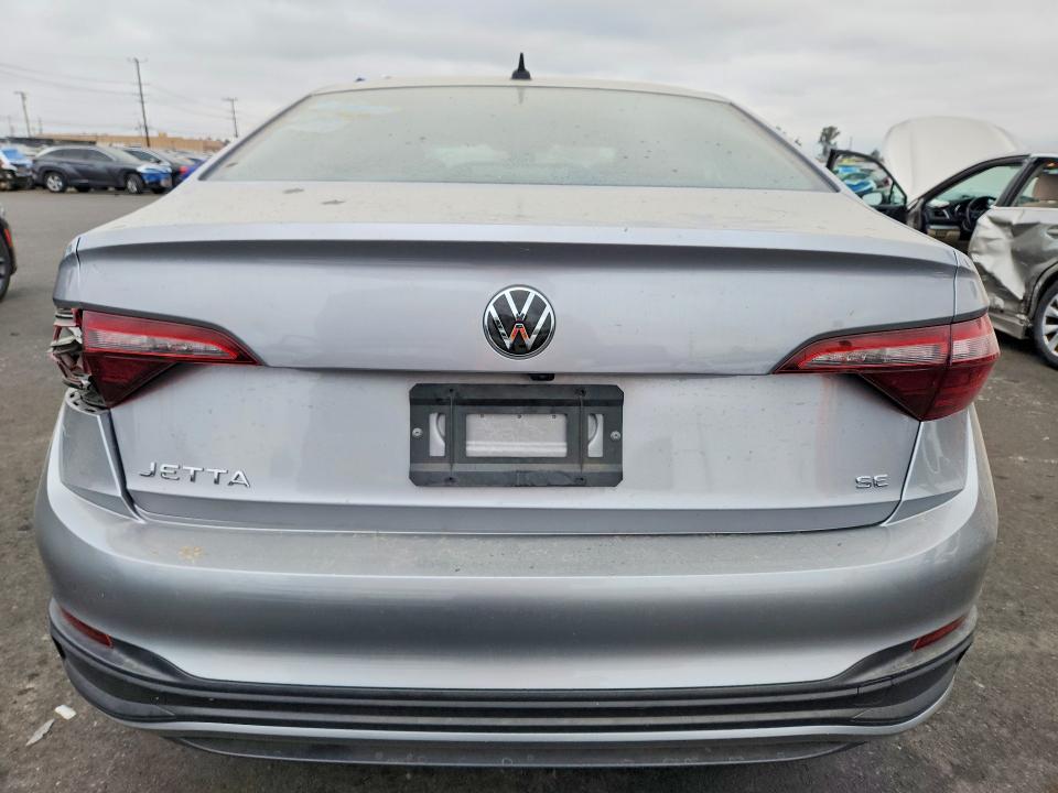 Photo 6 from auction – 2024 VOLKSWAGEN JETTA with VIN 3VWEM7BU7RM015086