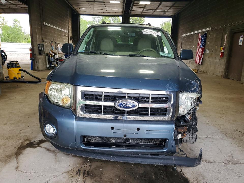 Photo 5 from auction – 2012 FORD ESCAPE with VIN 1FMCU9EG2CKA51600