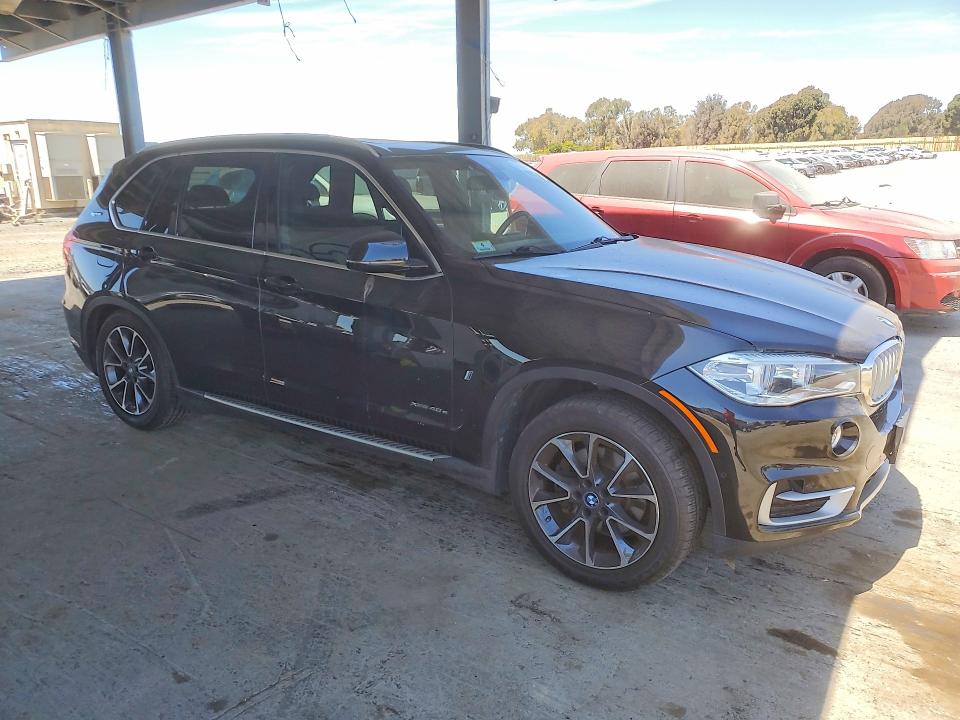 Photo 4 from auction – 2018 BMW X5 with VIN 5UXKT0C59J0W00104