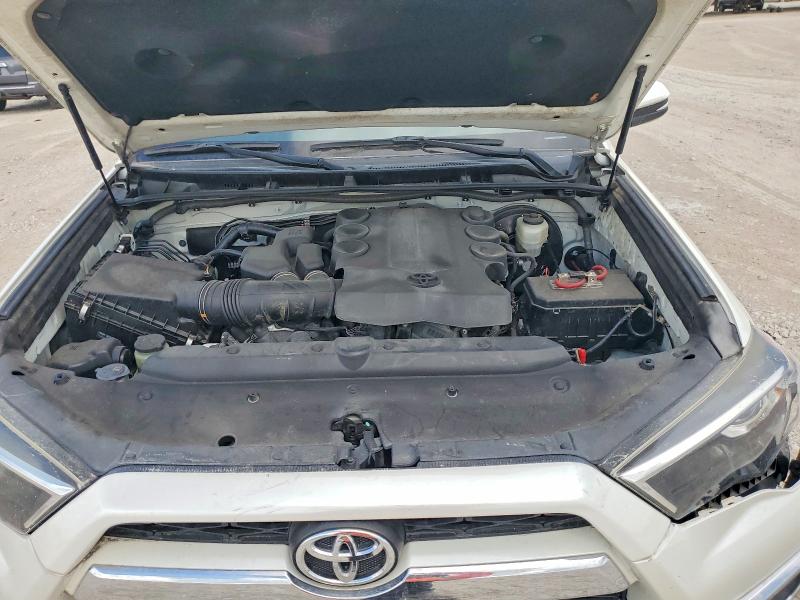 Снимка 12 от търг – 2017 TOYOTA 4RUNNER с VIN JTEZU5JR4H5162956