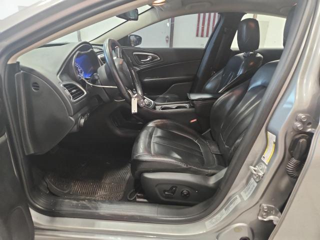 Photo 7 from auction – 2017 CHRYSLER 200 with VIN 1C3CCCABXHN504659
