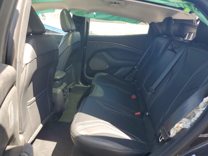 Photo 11 from auction – 2022 FORD MUSTANG MACH-E with VIN 3FMTK3RM3NMA27725