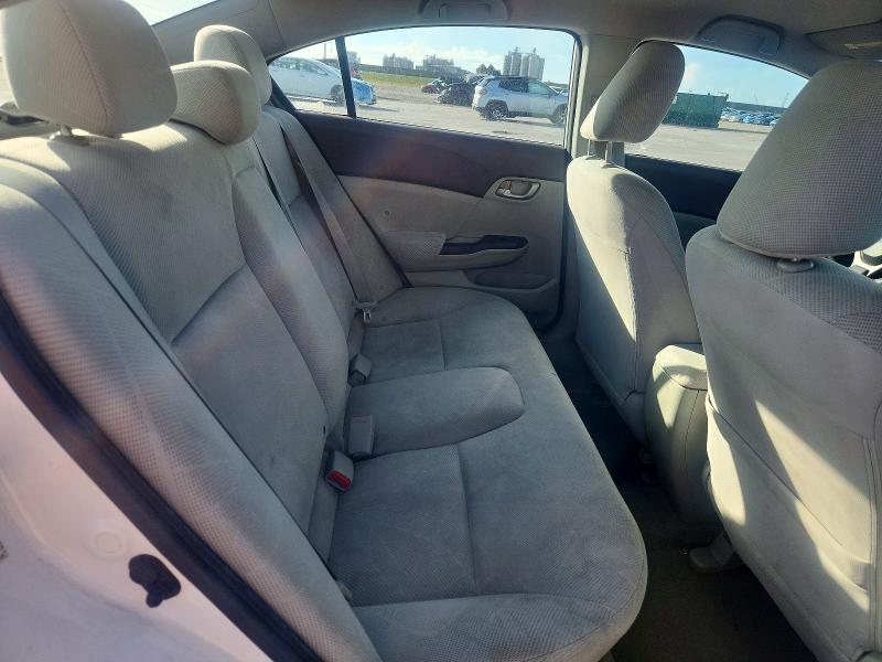 Photo 10 from auction – 2012 HONDA CIVIC with VIN 2HGFB2F50CH577860