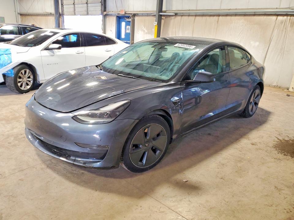TESLA MODEL 3 2022 with VIN 5YJ3E1EA8NF102239 - Photo from auction