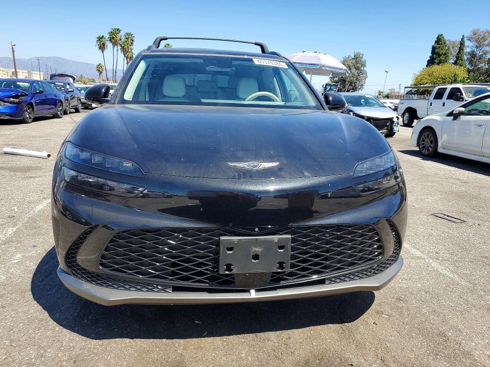 Photo 5 from auction – 2024 GENESIS GV60 with VIN KMUKEDSB7RU020555