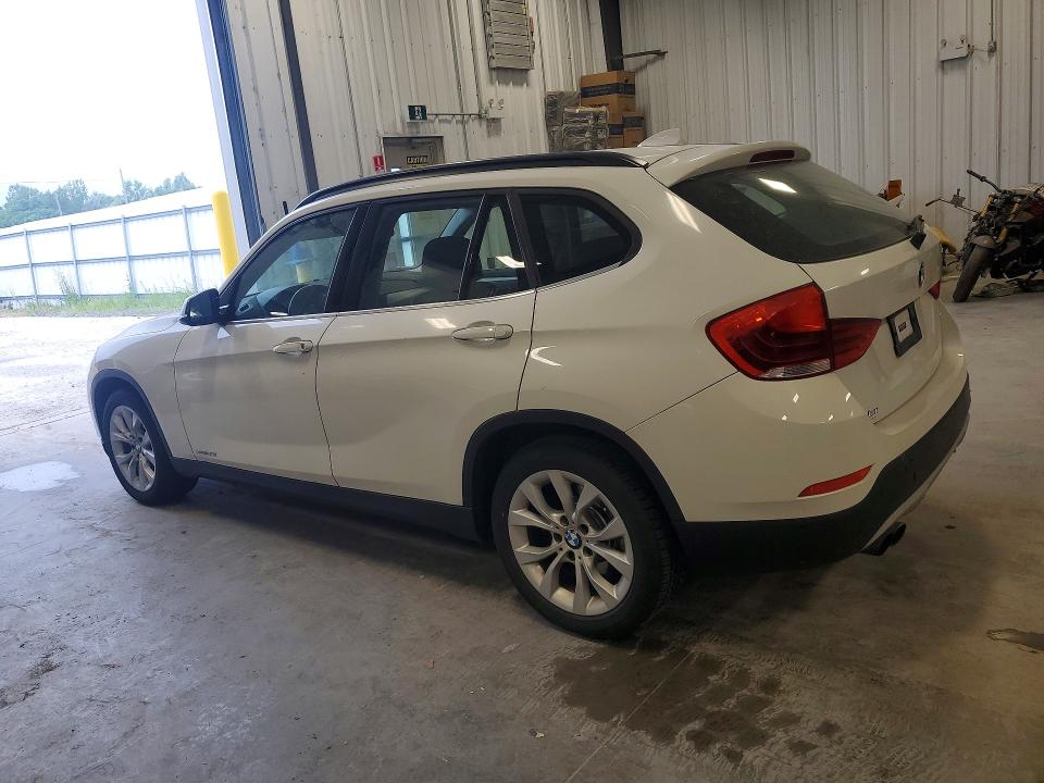 صورة رقم 2 من المزاد - 2013 BMW X1 مع VIN WBAVL1C52DVR91539