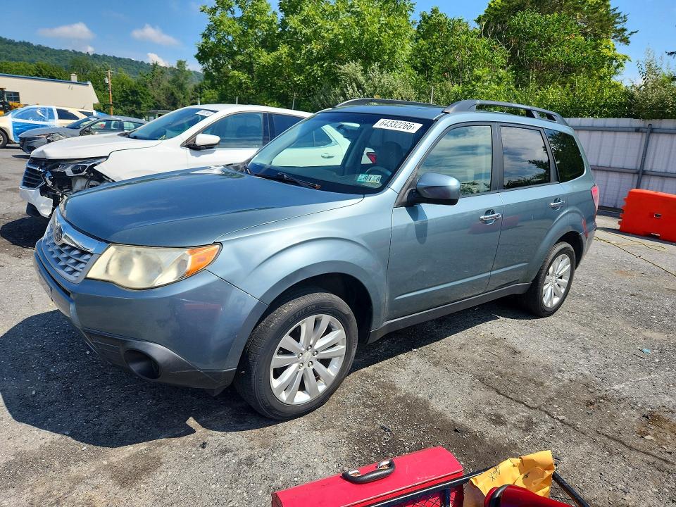 SUBARU FORESTER 2012 with VIN JF2SHADC7CH431230 - Photo from auction