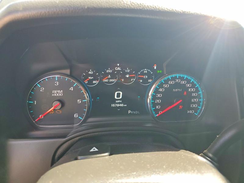 Photo 9 from auction – 2019 CHEVROLET SUBURBAN with VIN 1GNSCJKC0KR198808