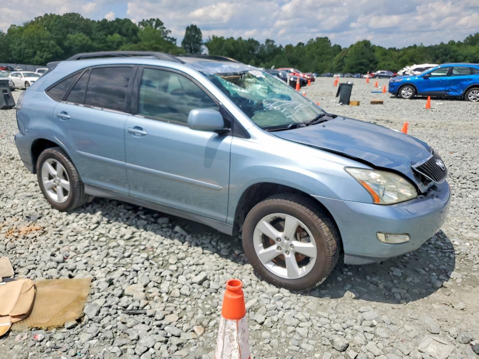 Photo 4 from auction – 2005 LEXUS RX with VIN 2T2GA31U25C037428