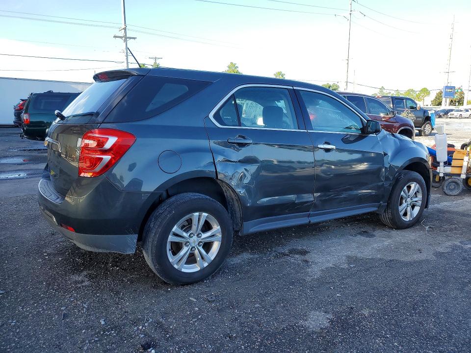 Photo 3 from auction – 2017 CHEVROLET EQUINOX with VIN 2GNALBEK5H1548309