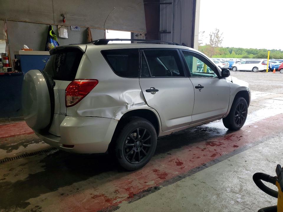 Photo 3 from auction – 2007 TOYOTA RAV4 with VIN JTMBD33V575113803