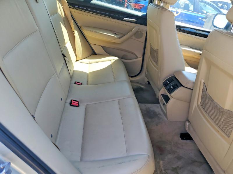 Photo 11 from auction – 2011 BMW X3 with VIN 5UXWX7C50BL732084