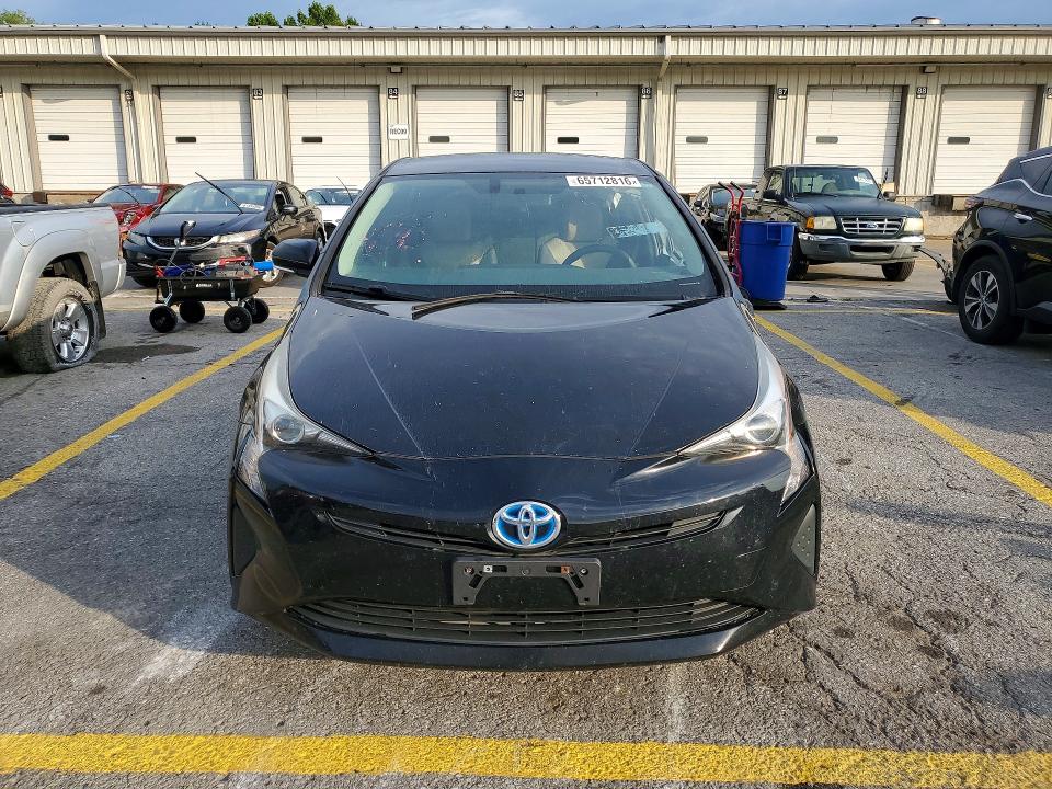 Photo 5 from auction – 2016 TOYOTA PRIUS with VIN JTDKARFU4G3016635