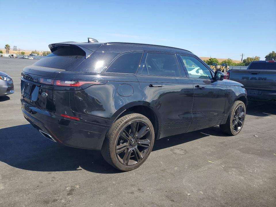 Photo 3 from auction – 2021 LAND ROVER RANGE ROVER VELAR with VIN SALYM2FUXMA325065