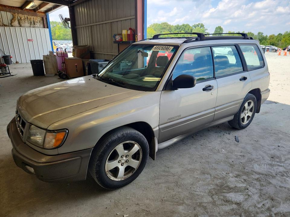 SUBARU FORESTER 1999 with VIN JF1SF6556XH709693 - Photo from auction