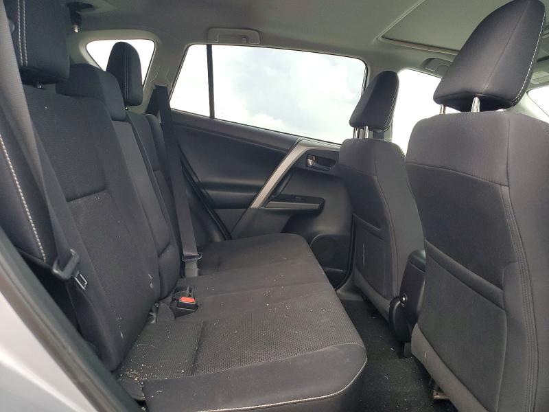 Photo 11 from auction – 2018 TOYOTA RAV4 with VIN 2T3WFREV7JW433216