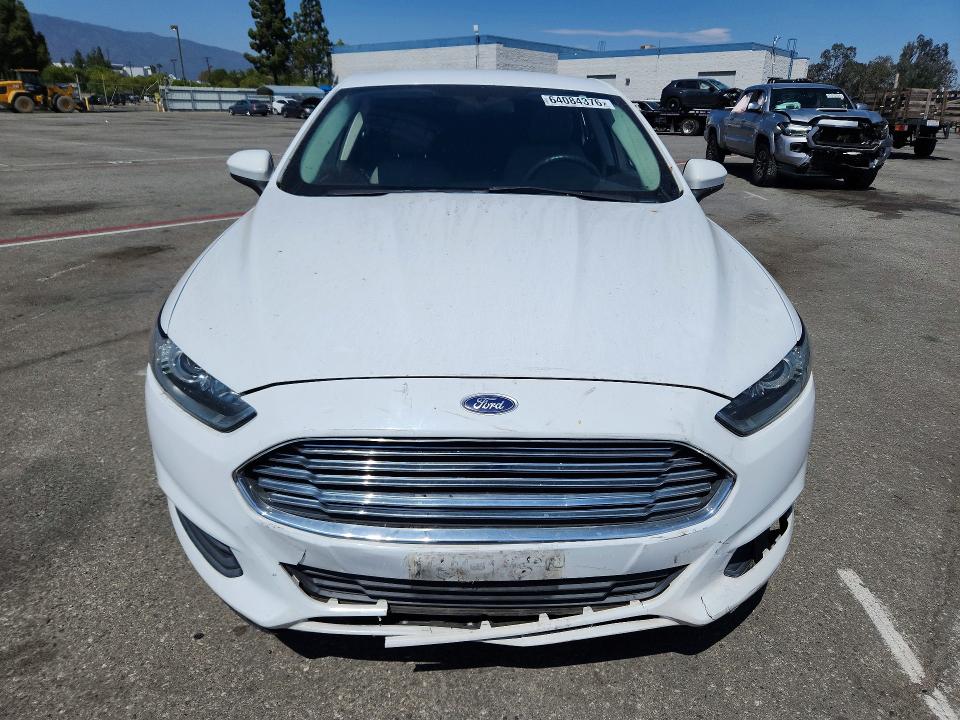 Photo 5 from auction – 2016 FORD FUSION with VIN 3FA6P0G73GR126877