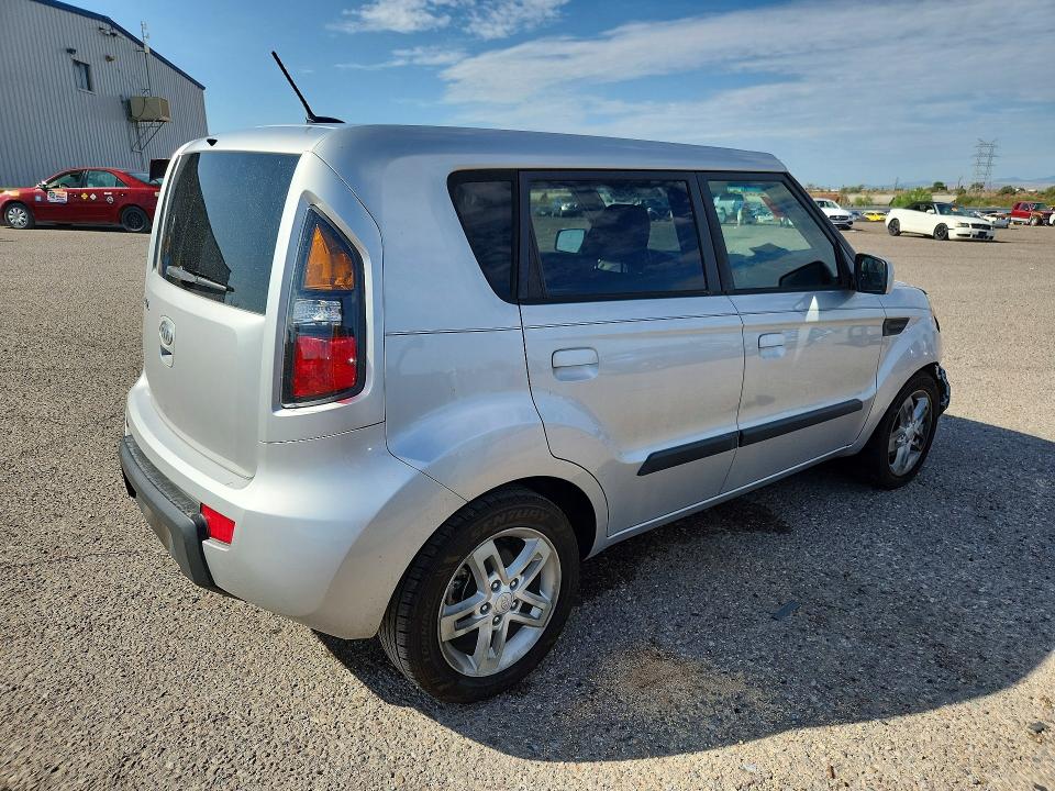 Photo 3 from auction – 2010 KIA SOUL with VIN KNDJT2A24A7037245
