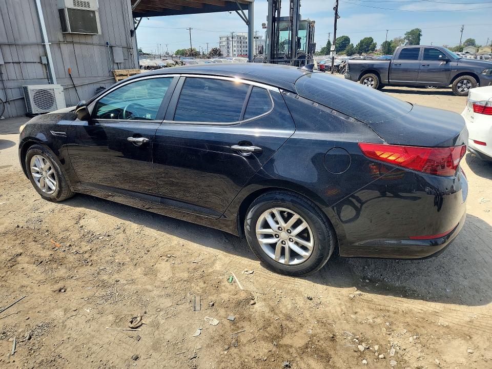 Photo 2 from auction – 2013 KIA OPTIMA with VIN 5XXGM4A73DG235583