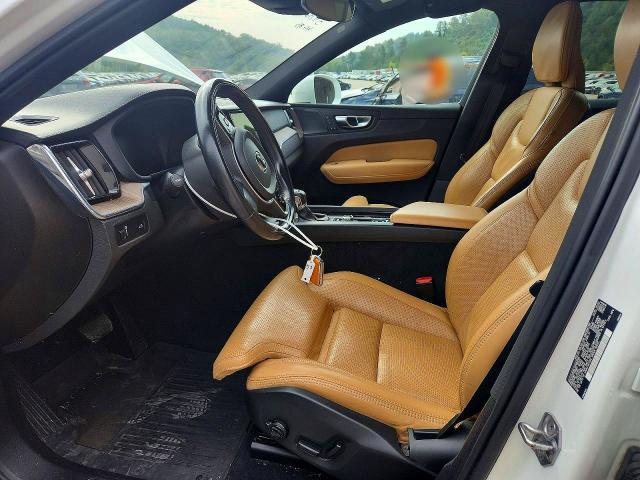 Photo 7 from auction – 2021 VOLVO XC60 with VIN YV4102RL3M1689798