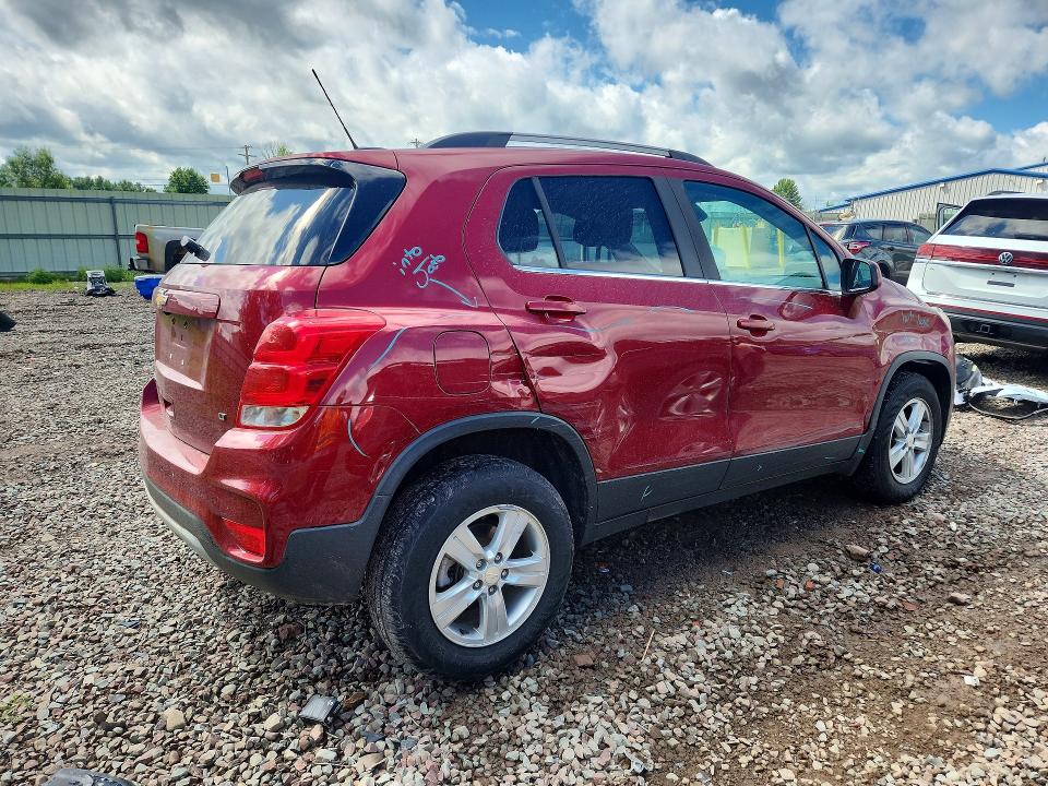 Photo 3 from auction – 2018 CHEVROLET TRAX with VIN 3GNCJPSB0JL234023