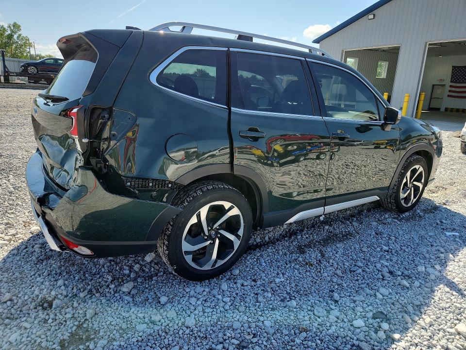 Photo 3 from auction – 2022 SUBARU FORESTER with VIN JF2SKARC9NH439259