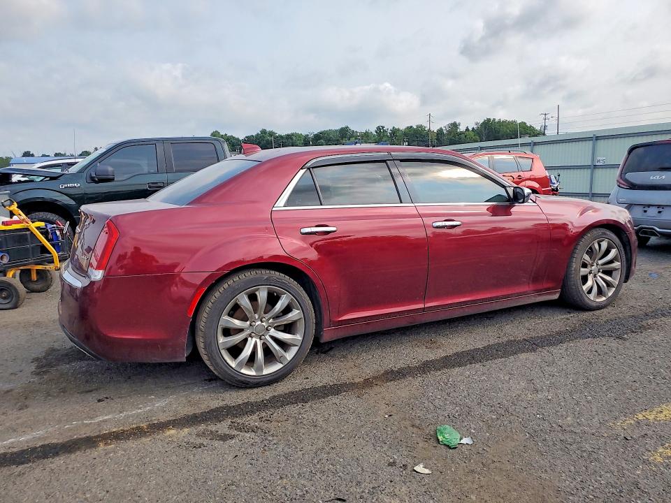 Photo 3 from auction – 2019 CHRYSLER 300 with VIN 2C3CCAEG4KH577472