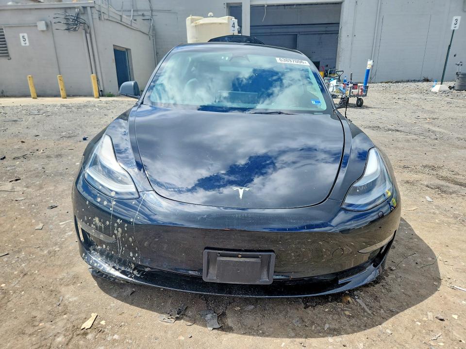 Photo 5 from auction – 2022 TESLA MODEL 3 with VIN 5YJ3E1EA5NF370214