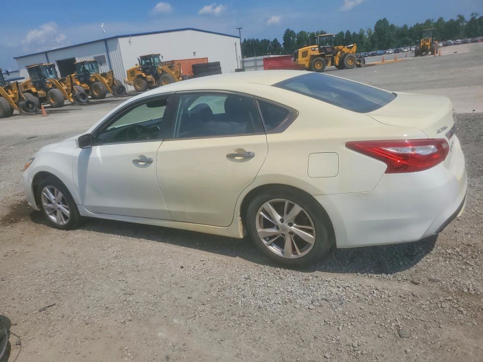 Photo 2 from auction – 2017 NISSAN ALTIMA with VIN 1N4AL3AP3HC149348