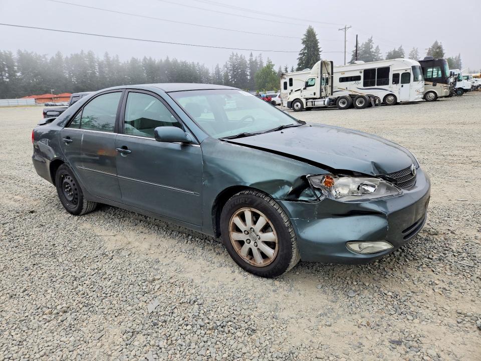Photo 4 from auction – 2004 TOYOTA CAMRY with VIN 4T1BE32KX4U372157
