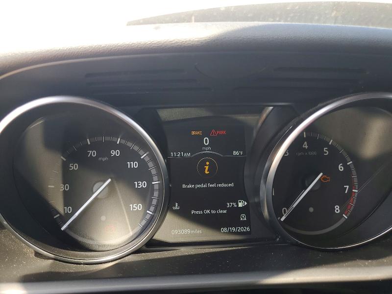 Photo 9 from auction – 2018 LAND ROVER DISCOVERY with VIN SALRG2RV2JA074926