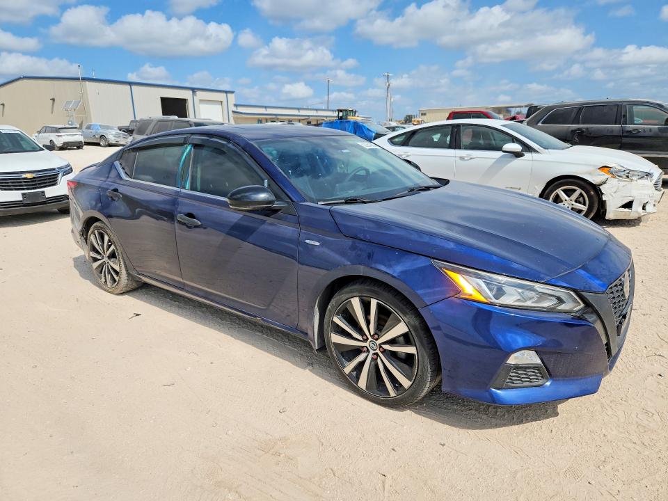 Photo 4 from auction – 2022 NISSAN ALTIMA with VIN 1N4AL4CV3NN346005