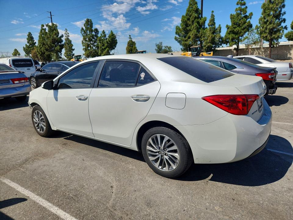Photo 2 from auction – 2017 TOYOTA COROLLA with VIN 5YFBURHE8HP600851