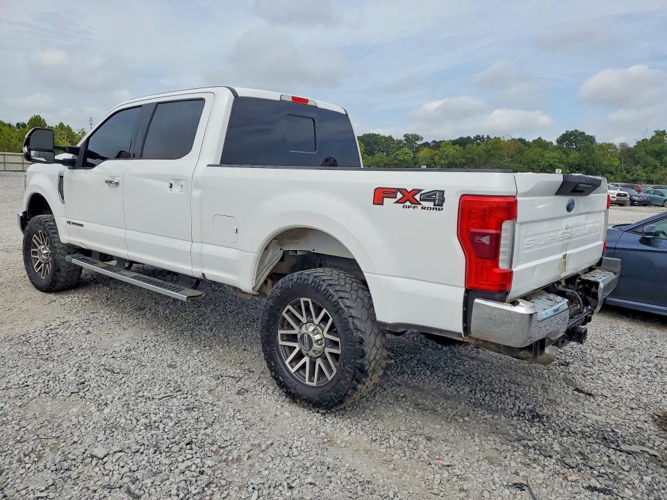 Photo 2 from auction – 2017 FORD F250 with VIN 1FT7W2BT1HEB16399
