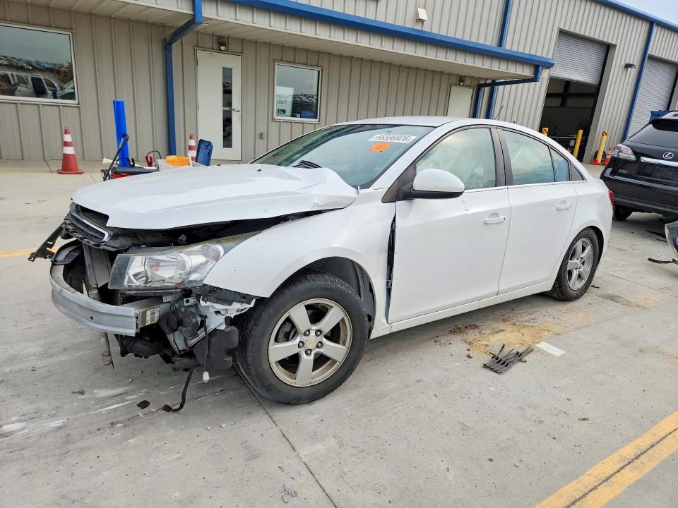 CHEVROLET CRUZE 2015 with VIN 1G1PC5SB9F7142406 - Photo from auction